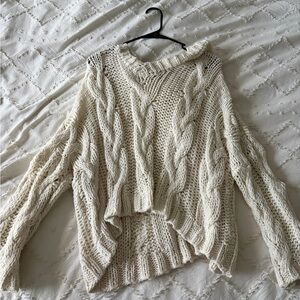 HYFVE V-Neck Cable Knit Sweater - Cream